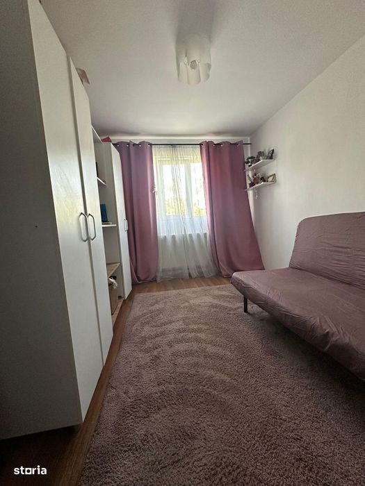 Apartament 3 camere de vânzare – zona Mihai Bravu, Ploiești