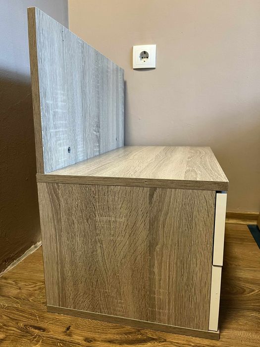 Продавам детски рафт / шкаф с чекмеджета