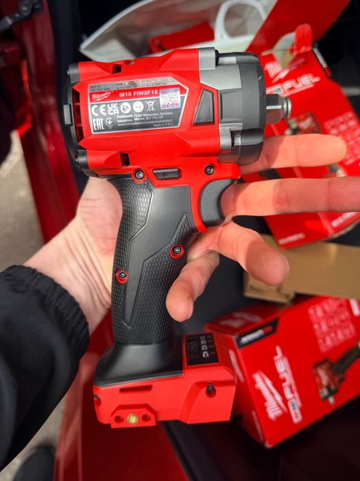 Masina de insurubat cu impact Milwaukee M18 FIW2F12-0