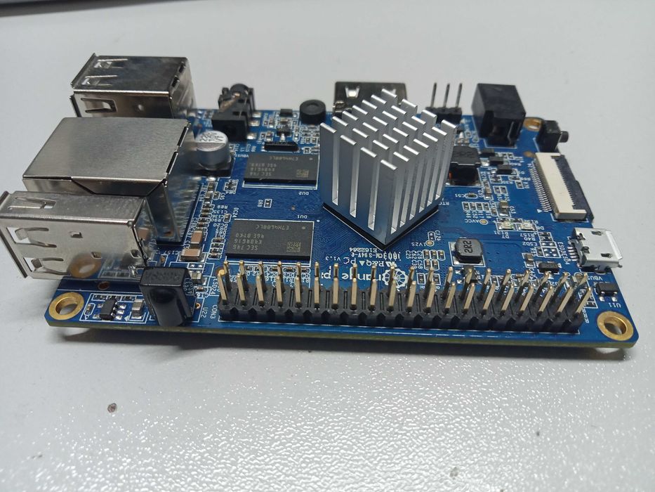 Продавам Raspberry Pi - едноплатков микрокомпютър