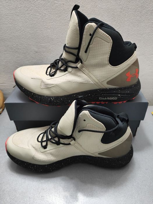 Under armour charged ghete