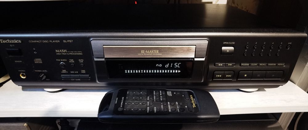 Продам CD плеер Technics SL-PS7