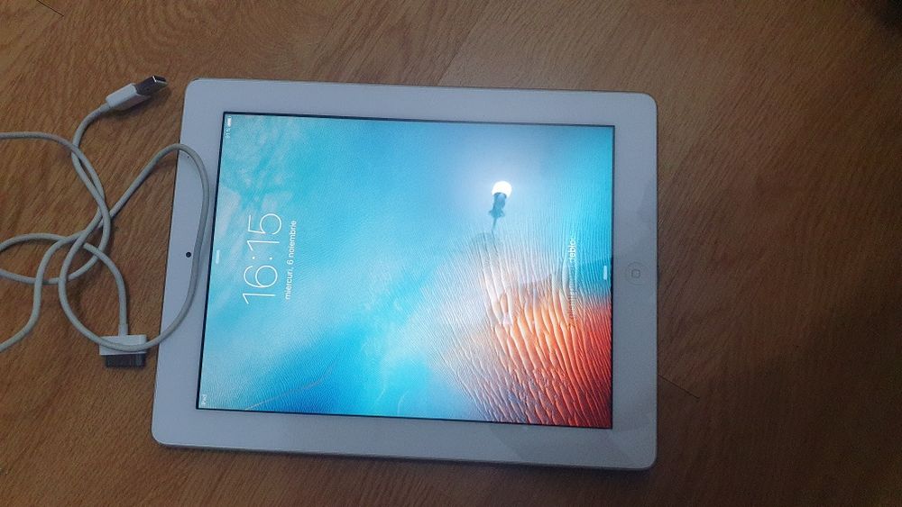 Apple ipad cu sim.