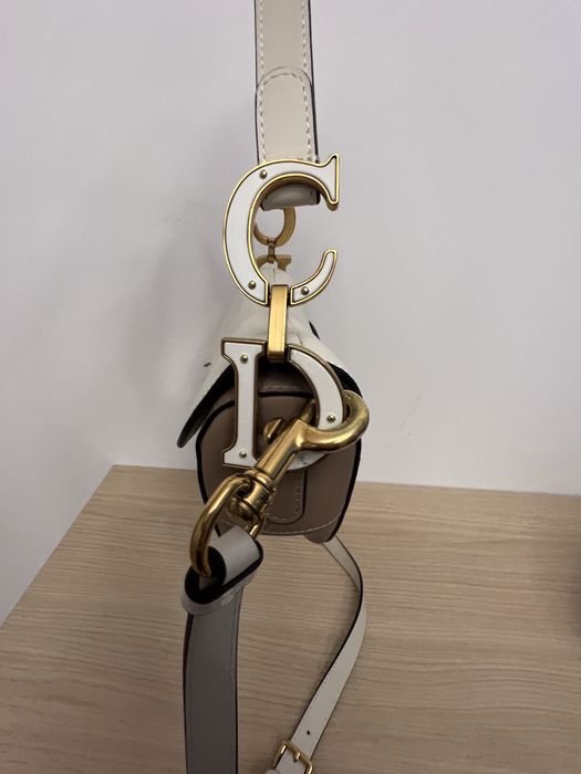 Dior Saddler двуколорна