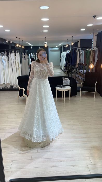 Свадебное платье