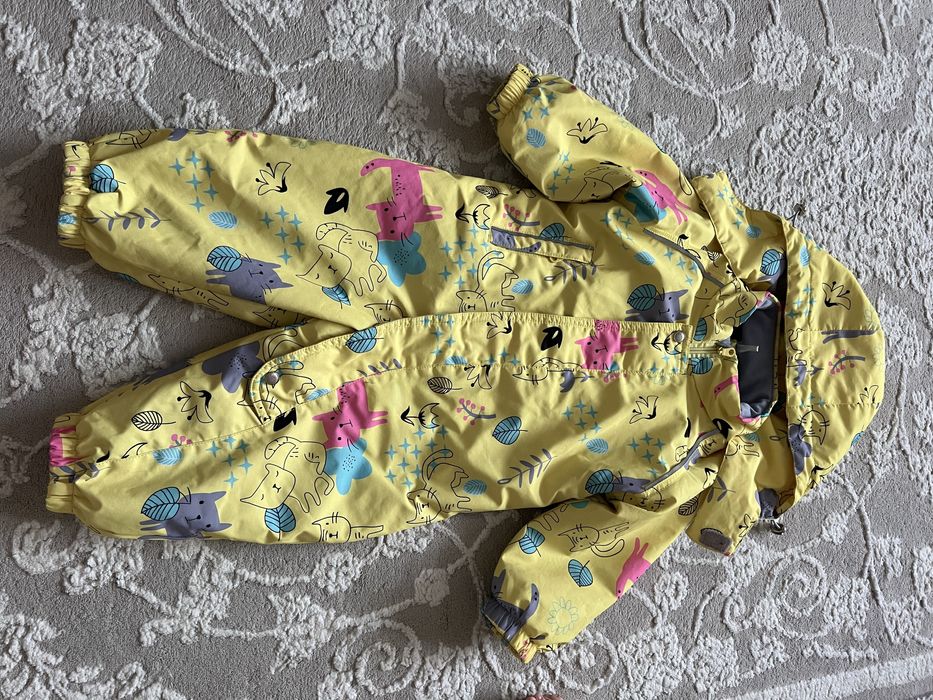 Комбинезон весна/осень на девочку