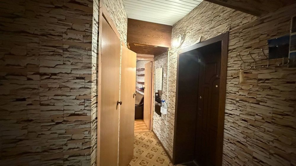 Продаётся квартира на Ц5 2/2/4 мебель и техника, Джентельмен Паб