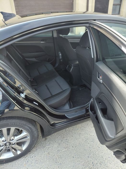 Продаётся машина хондай элантра 2016.г