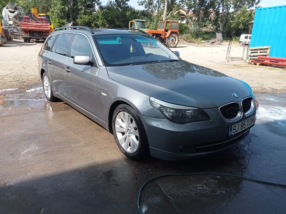 Vand Bmw seria 5 automat ,520 d euro 5 2009