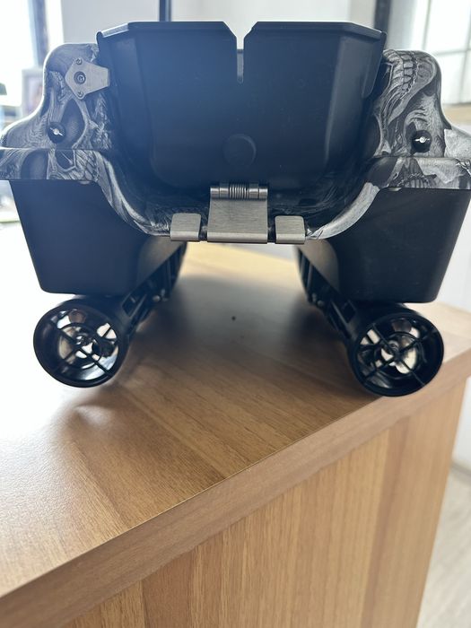 Лодка за захранка Boatman 2021