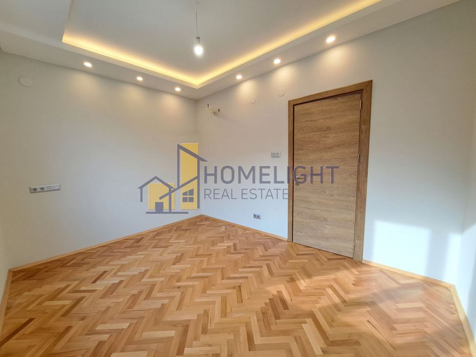 Продава се Тристаен апартамент в София, Център - 88 кв.м за 2782 €/кв.м - Снимка #4