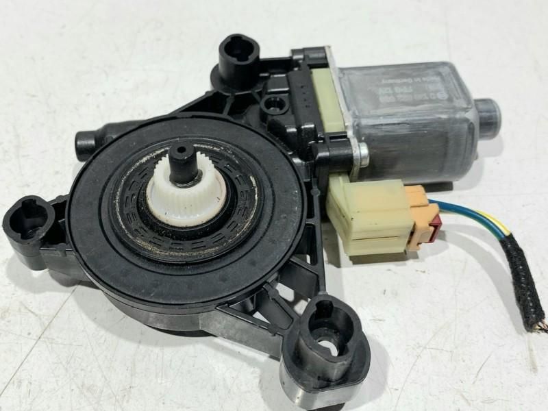 Motoras macara geam stanga spate Audi A4 8W2, B9 8W0959811 Break