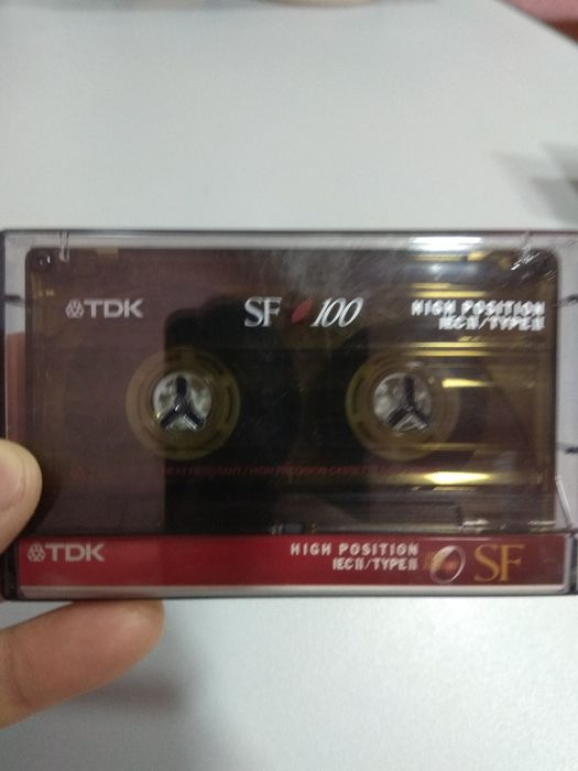 Аудиокассета Сони Металл 90 новая
