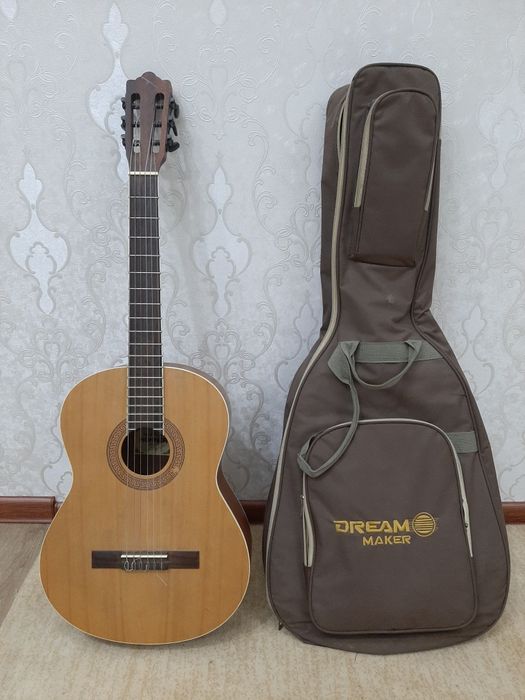 Гитара германски