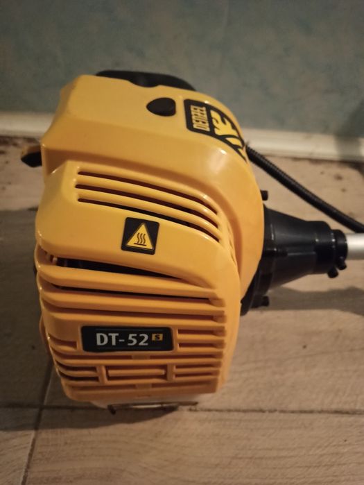 Моторно коса Denzel dt52s