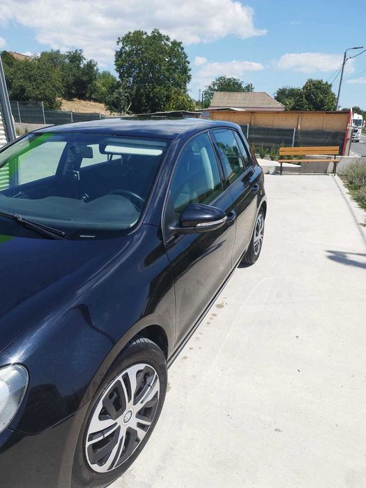 VOLKSWAGEN Golf 2010 — imagine 2