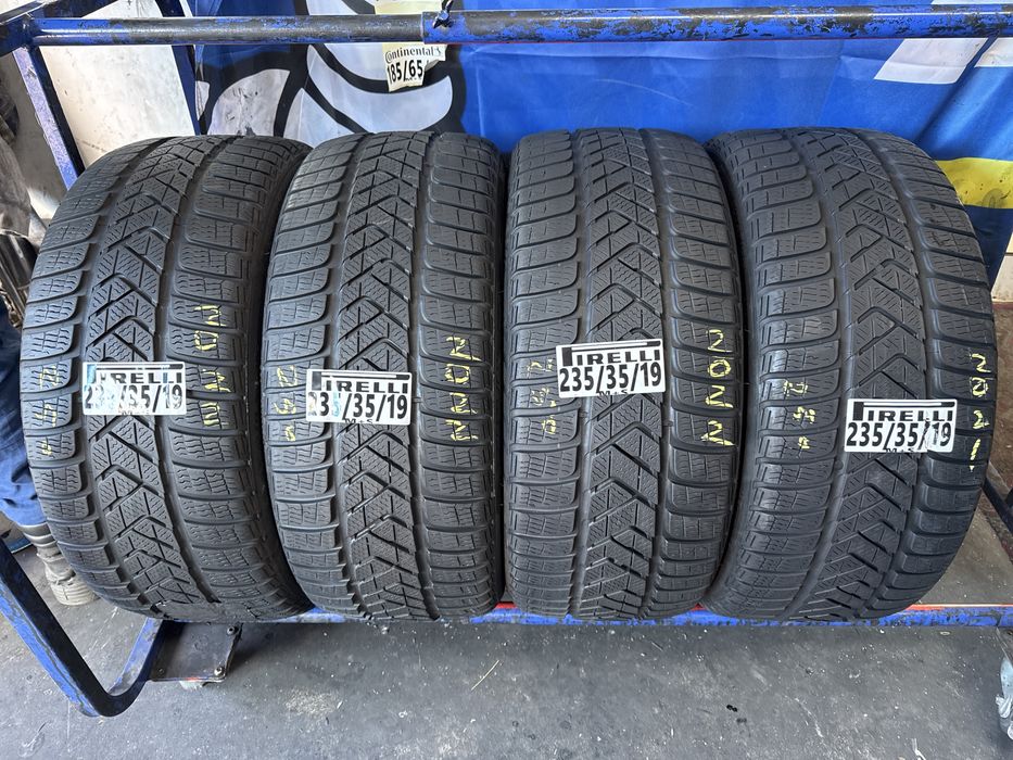 235/35/19 Pirelli M+S