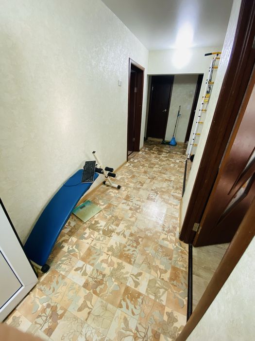 Продам 4 комнатную квартиру
