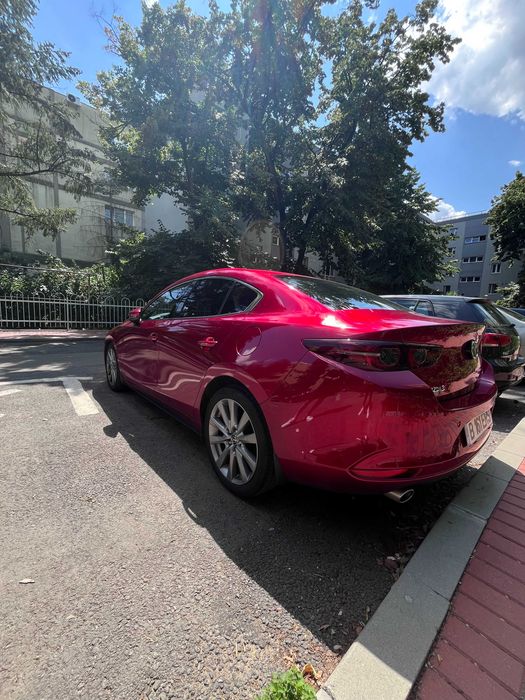 Mazda3 Sedan Exclusive-Line e-SKYACTIV X M Hybrid 150 CP | Bose | HUD | 18"