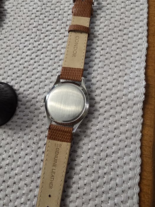 Винтидж часовник Лонжин