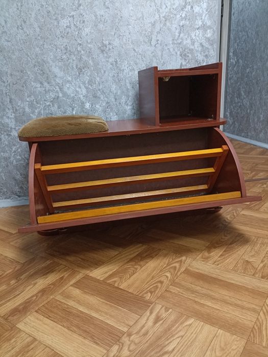 Продается мебель для обуви