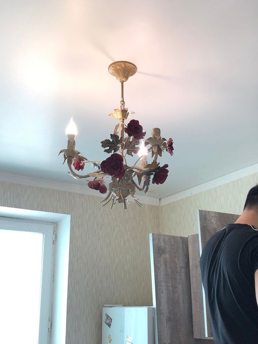 Дизайнерские люстры 4 штуки