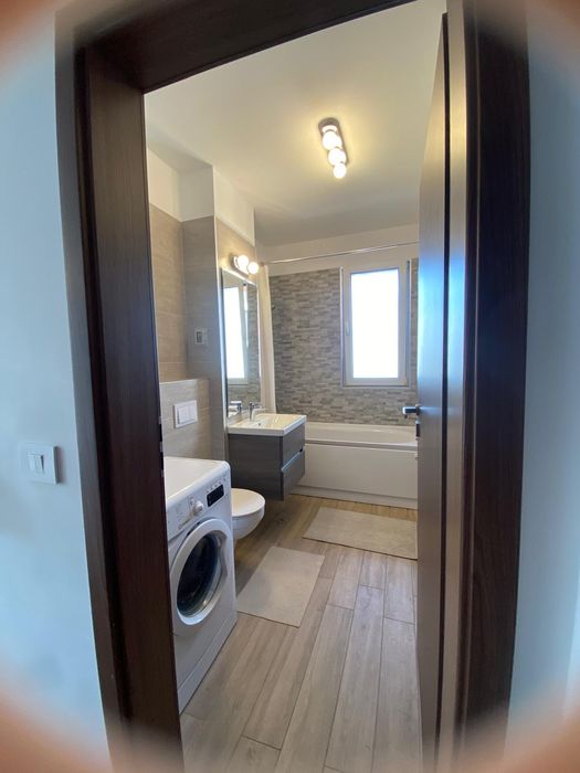 Proprietar vand apartament in Iris 7