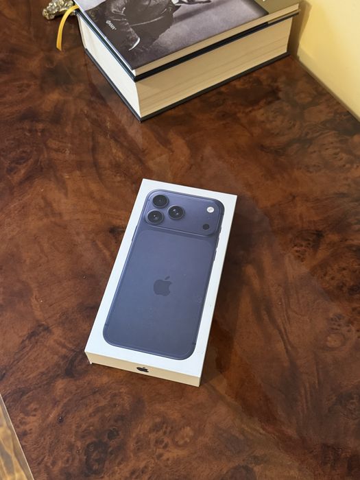 Iphone 17 pro max (чисто нов)