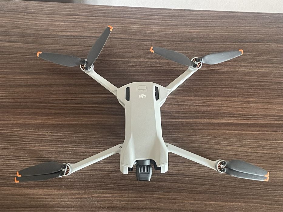 DJI Mini 3 + fly more kit