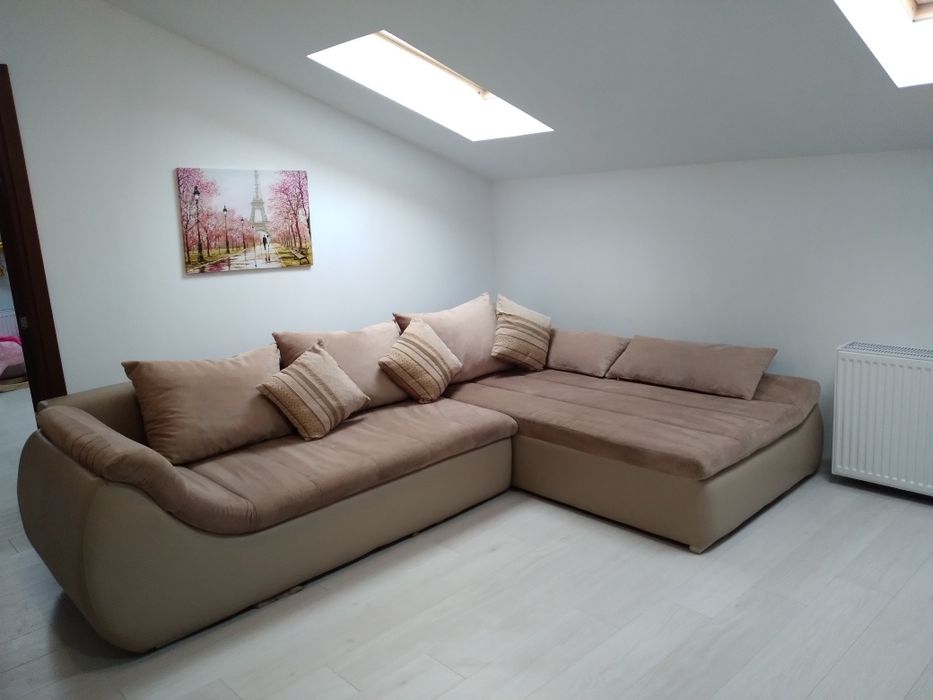 Vând colțar extensibil