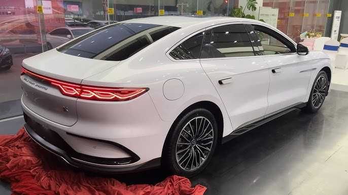BYD Han 2025 — 4