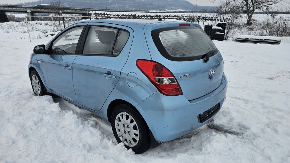 Hyundai i20  1.2 Benzina  An Fabricatie 2010