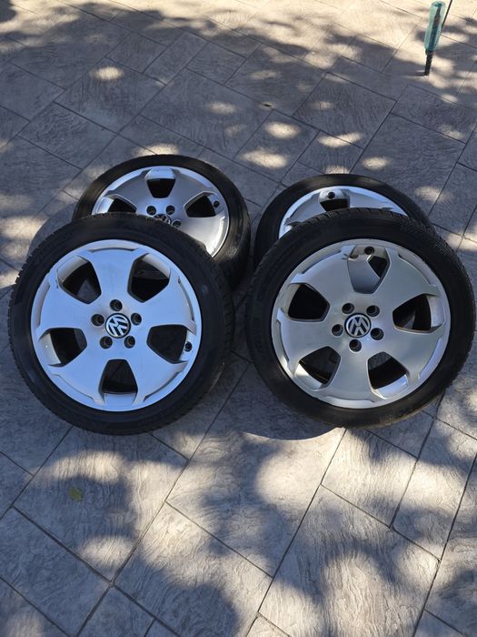 Jante Volkswagen + cauciucuri M+S 225/45 R17
