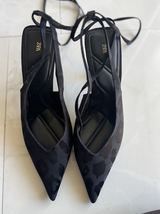 Обувки на ток “ZARA”