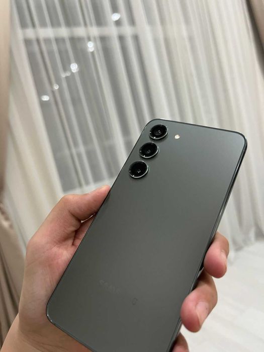 Самсунг с23 128/8