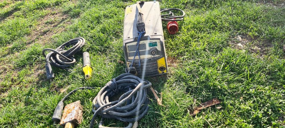 Vând aparat sudura !