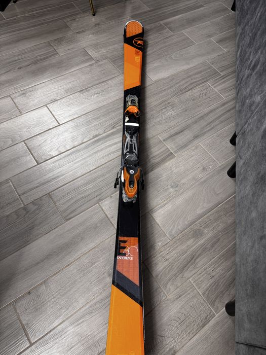 Echipament Ski Schiuri Rossignol Experience 80 176cm + Bete Schi 125cm