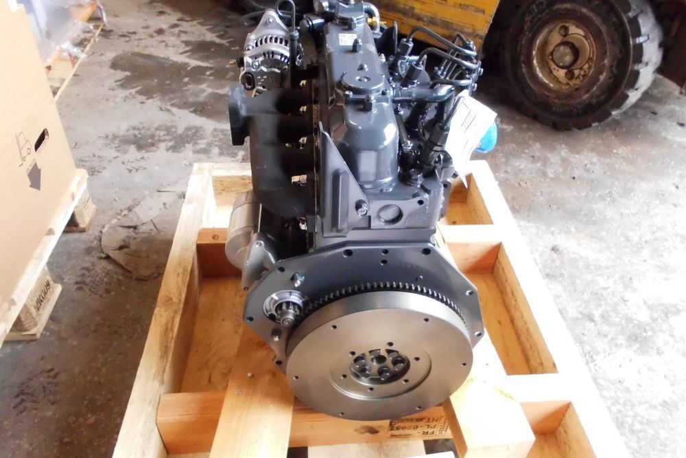 Motor KUBOTA V1505 pentru Manitou si excavatoare, nou cu garantie 29HP