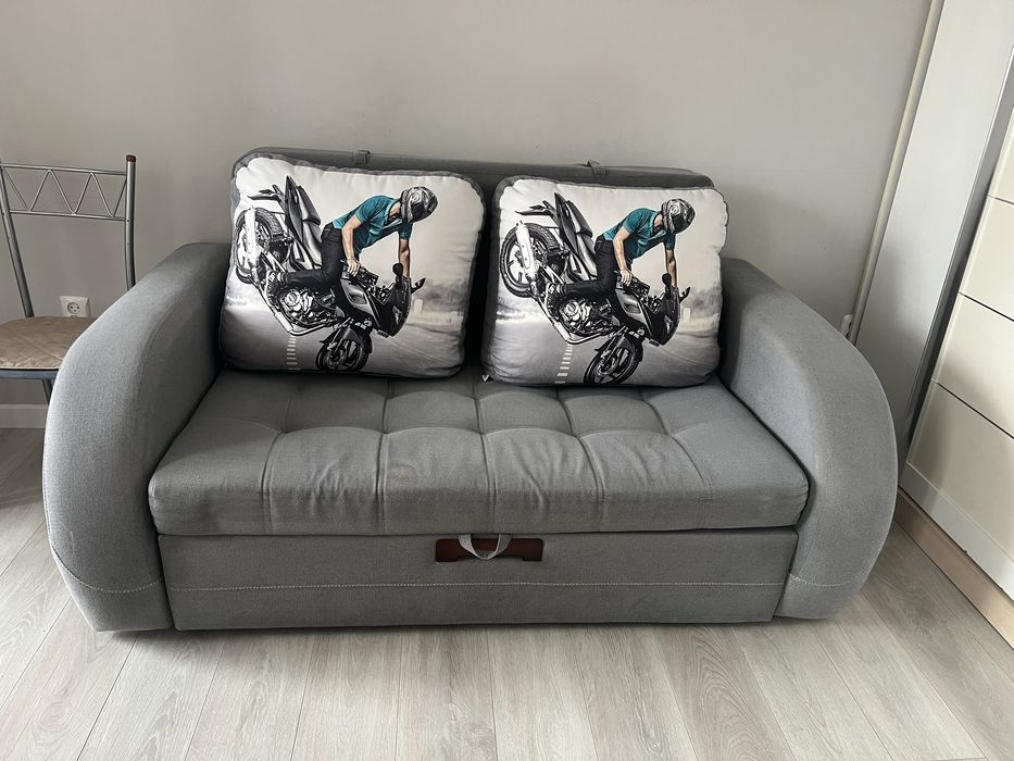 Продам диван раскладной