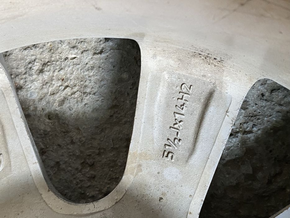 Аттика р14 Лада приора