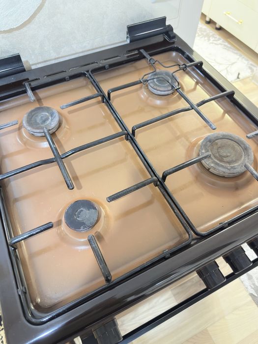 Газ плита б/у. Gaz plita b/u.