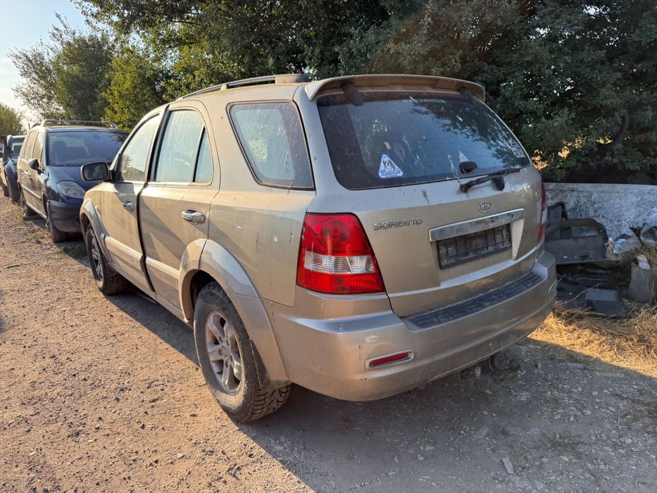 НА части Kia Sorento 3.5 v6 2006 година автоматик Кия Соренто