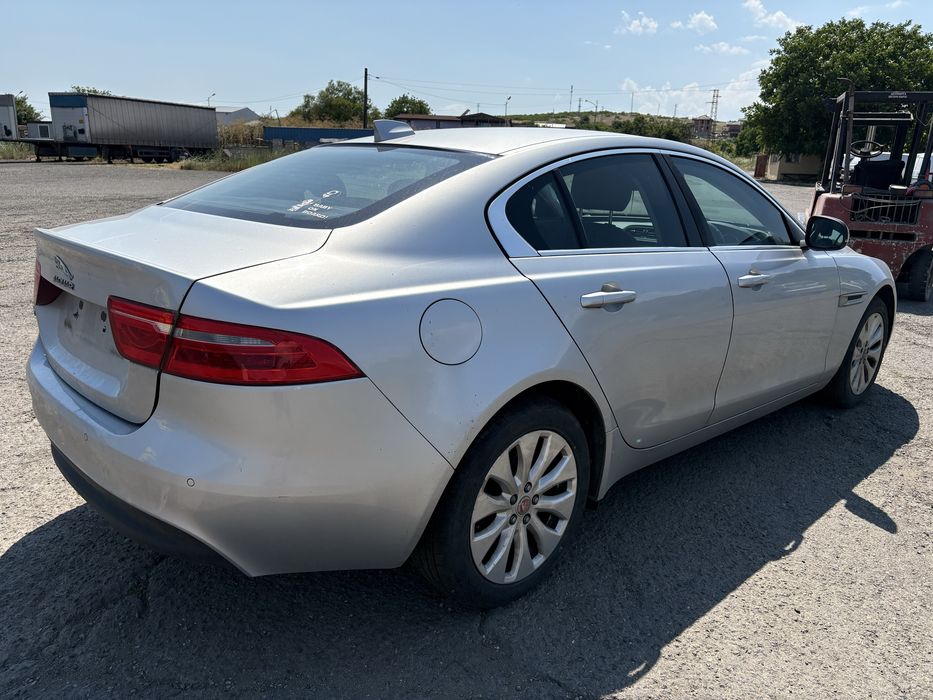 Jaguar XE 2.0d Ягуар ХЕ на части