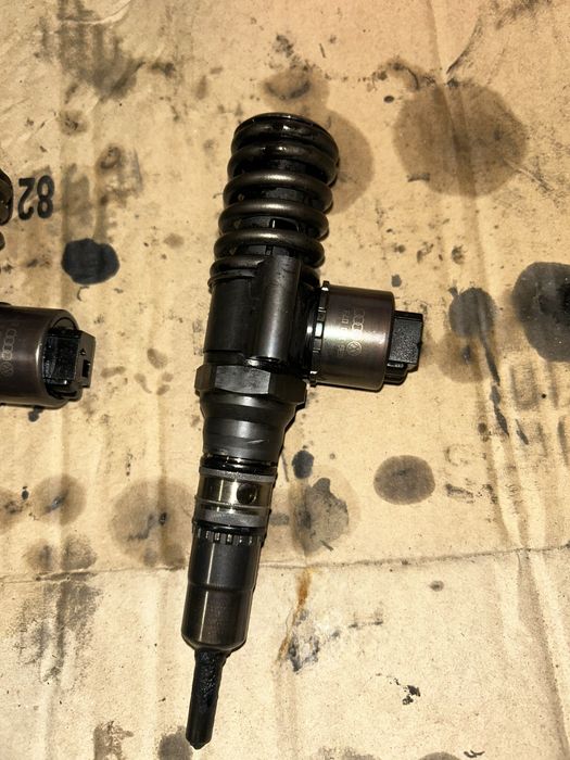 Дюзи за Audi, VW, Seat, Skoda 2.0 TDI 140 BKD /