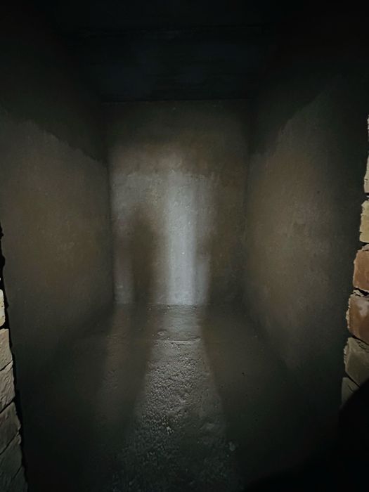 Продается коробка. 120 м2, 5 этаж лифт имеется