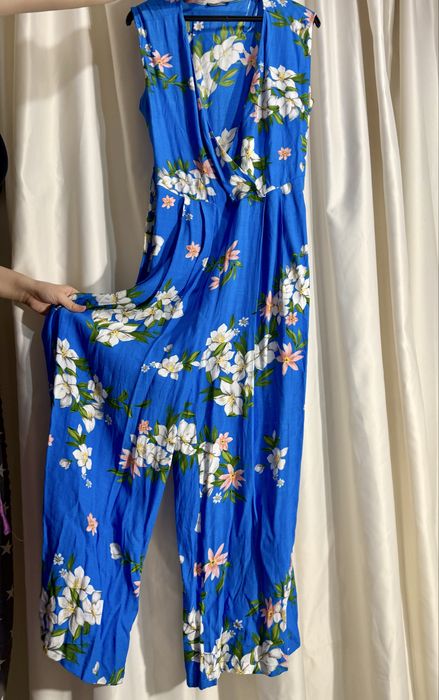 Разгрузка гардероба 42 р