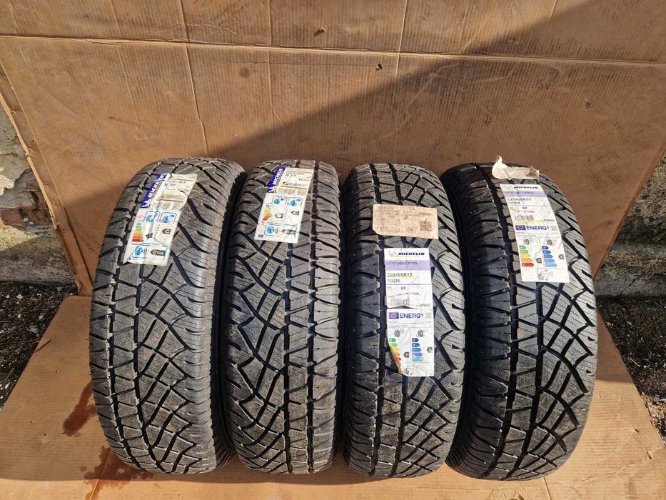 4 Michelin R17 225/65 Нови всесезони гуми  DOT0622