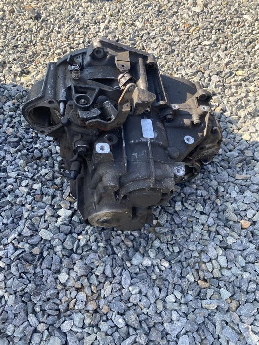 Cutie viteze 6+1trepte 2.0tdi BKD Vw/audi/skoda/seat