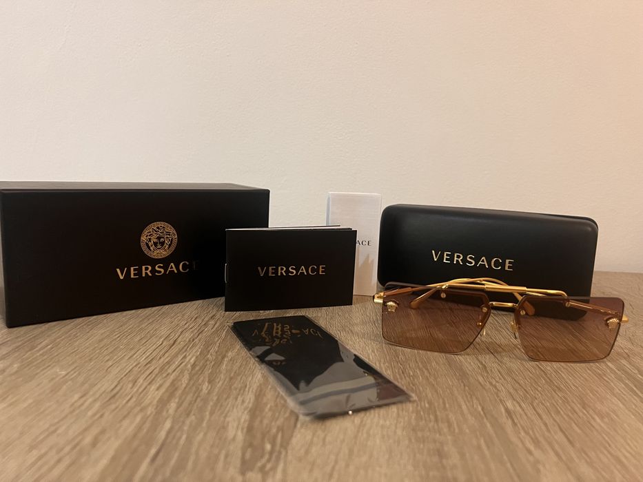 Слънчеви очила Versace