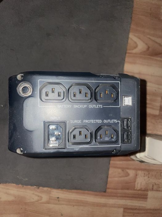 ИБП Powercom PCW. Для компьютера. Рабочий